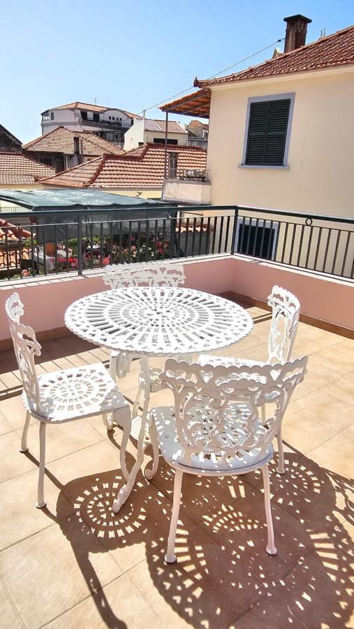 Garden And Seaview Apartment - Free Parking Funchal  Exterior foto